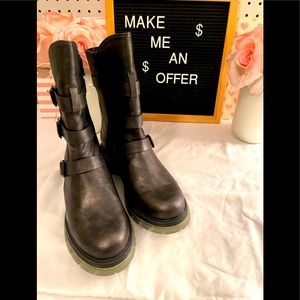 Mia Seth-R Moto Boots. Metallic Black. Womens size 9